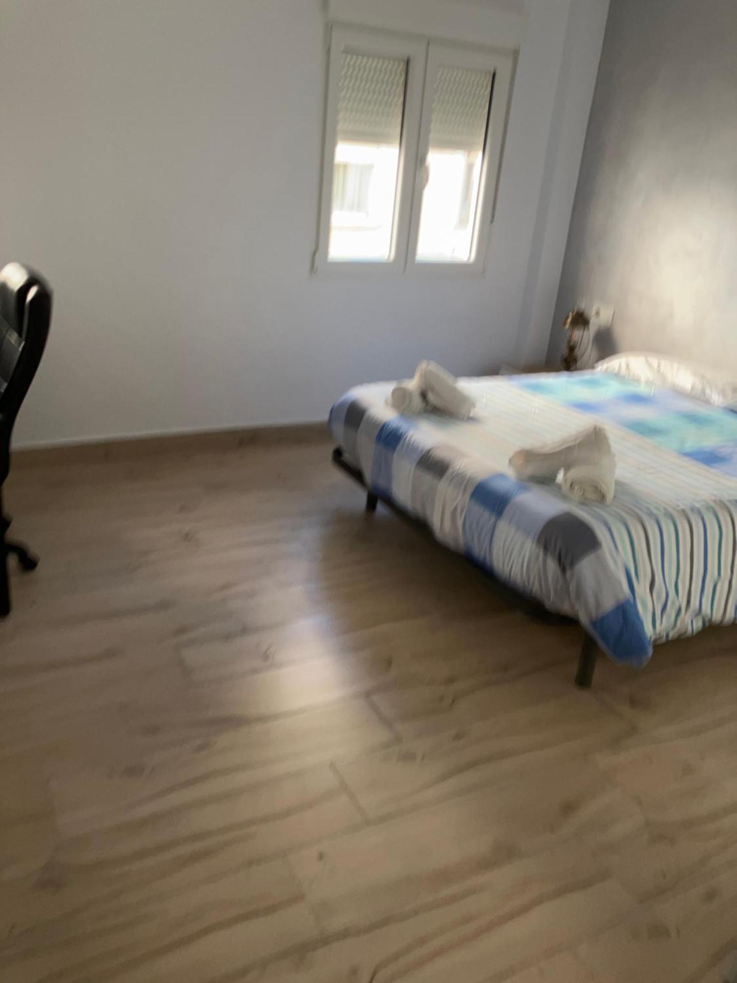 Apartamento En Camino De Ronda De Dos Habitaciones Y Salon 格拉纳达 外观 照片